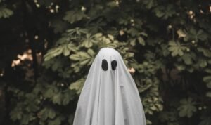 Tak Banyak yang Tahu, Ini 3 Tanaman yang Dipercaya Mengundang Hantu tanaman hantu