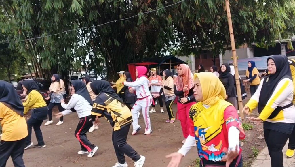 HPN 2026 Kabupaten Bandung, Kolaborasi Jurnalis dan Warga Hidupkan Senam Pagi HPN 2026 Kabupaten Bandung, Kolaborasi Jurnalis dan Warga Hidupkan Senam Pagi