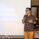 Kegiatan forum Strategic Community Collaboration Telkom Solution.
