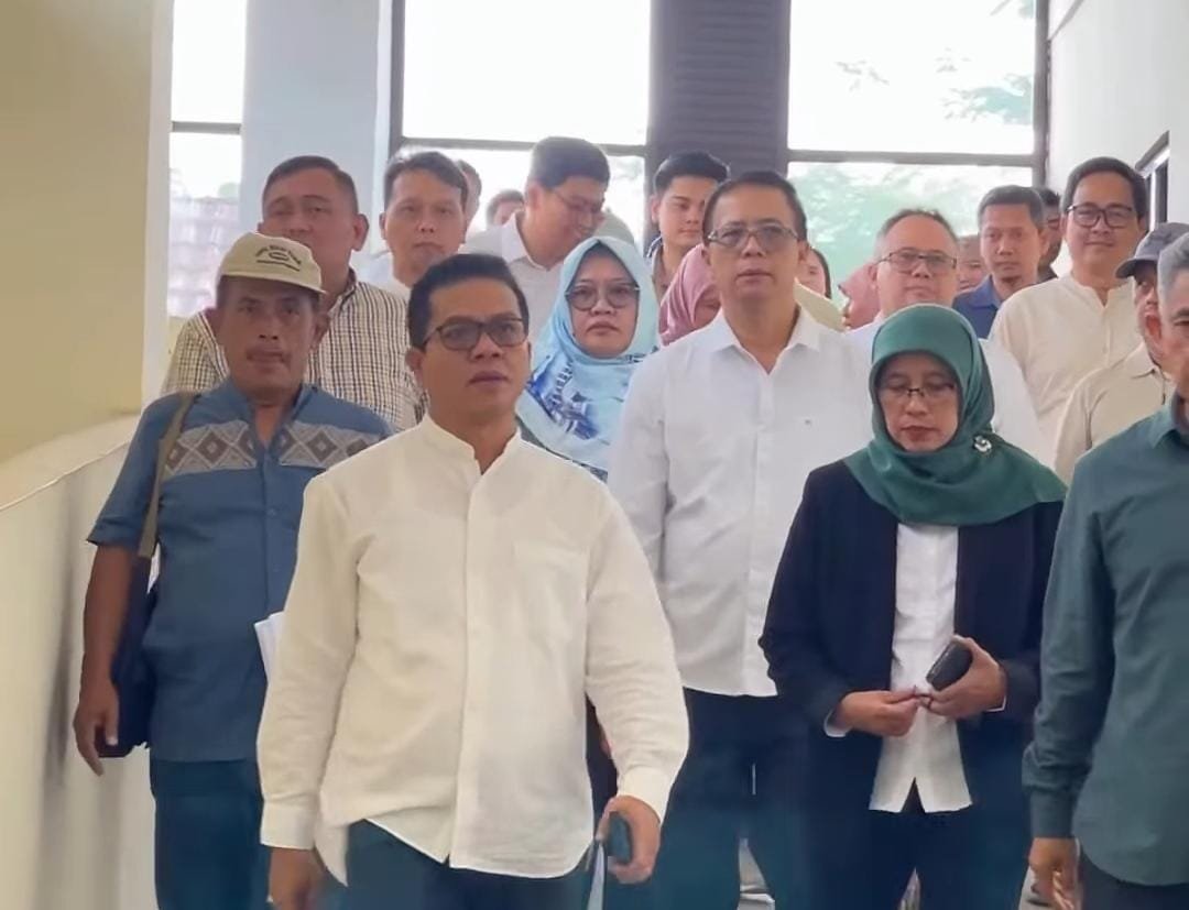 Bupati Bandung Sidak Pembangunan RSUD Bedas Arjasari: “Anggeus Tapi Teu Anggeus” Bupati Bandung Sidak Pembangunan RSUD Bedas Arjasari: “Anggeus Tapi Teu Anggeus”