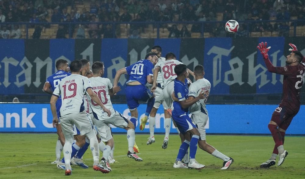 Persib vs Persita