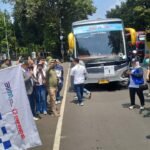 Pelepasan peserta mudik gratis yang digelar DEFEND ID.