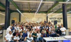 Buka bersama anak yatim yang diselenggarakan ADV Rider Bandung