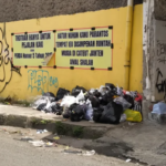 Spanduk Sindiran Berbahasa Sunda Tak Mampu Hentikan Tumpukan Sampah di Soreang Spanduk Sindiran Berbahasa Sunda Tak Mampu Hentikan Tumpukan Sampah di Soreang
