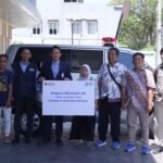 Respons Inisiatif Masyarakat, BRI Cabang Cirebon Gunung Jati Serahkan Bantuan Mobil Jenazah kepada Yayasan Al Akbar Bina Maulana