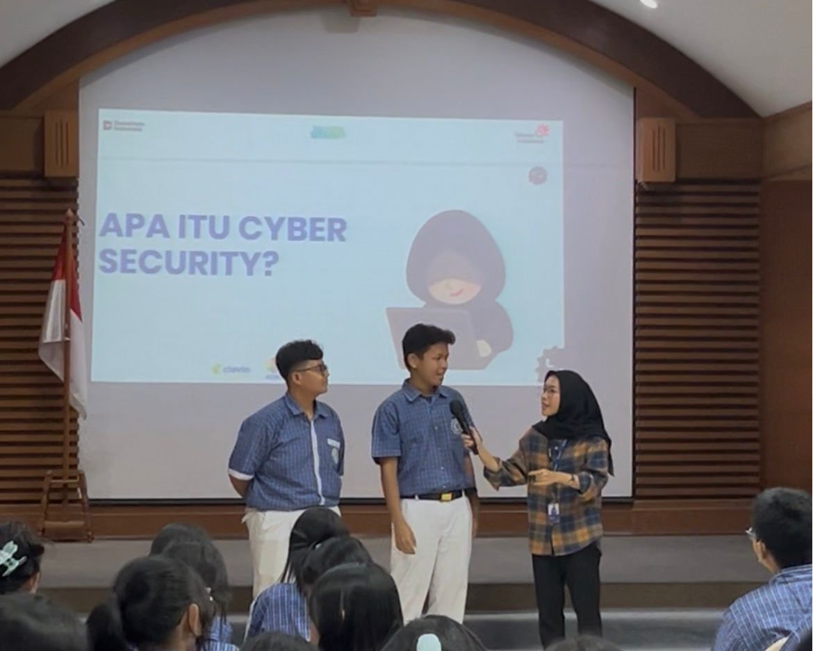 Program ini bertujuan untuk membantu generasi muda memahami risiko di ruang digital sekaligus membangun perilaku berinternet yang aman, bijak, dan bertanggung jawab. Program ini bertujuan untuk membantu generasi muda memahami risiko di ruang digital sekaligus membangun perilaku berinternet yang aman, bijak, dan bertanggung jawab.
