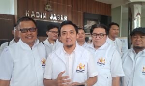 Iqbal Maju Jadi Calon Tunggal Ketum Kadin Kabupaten Bandung, Usung Konsep ‘Kadin Kolaboratif’ Iqbal Maju Jadi Calon Tunggal Ketum Kadin Kabupaten Bandung, Usung Konsep ‘Kadin Kolaboratif’