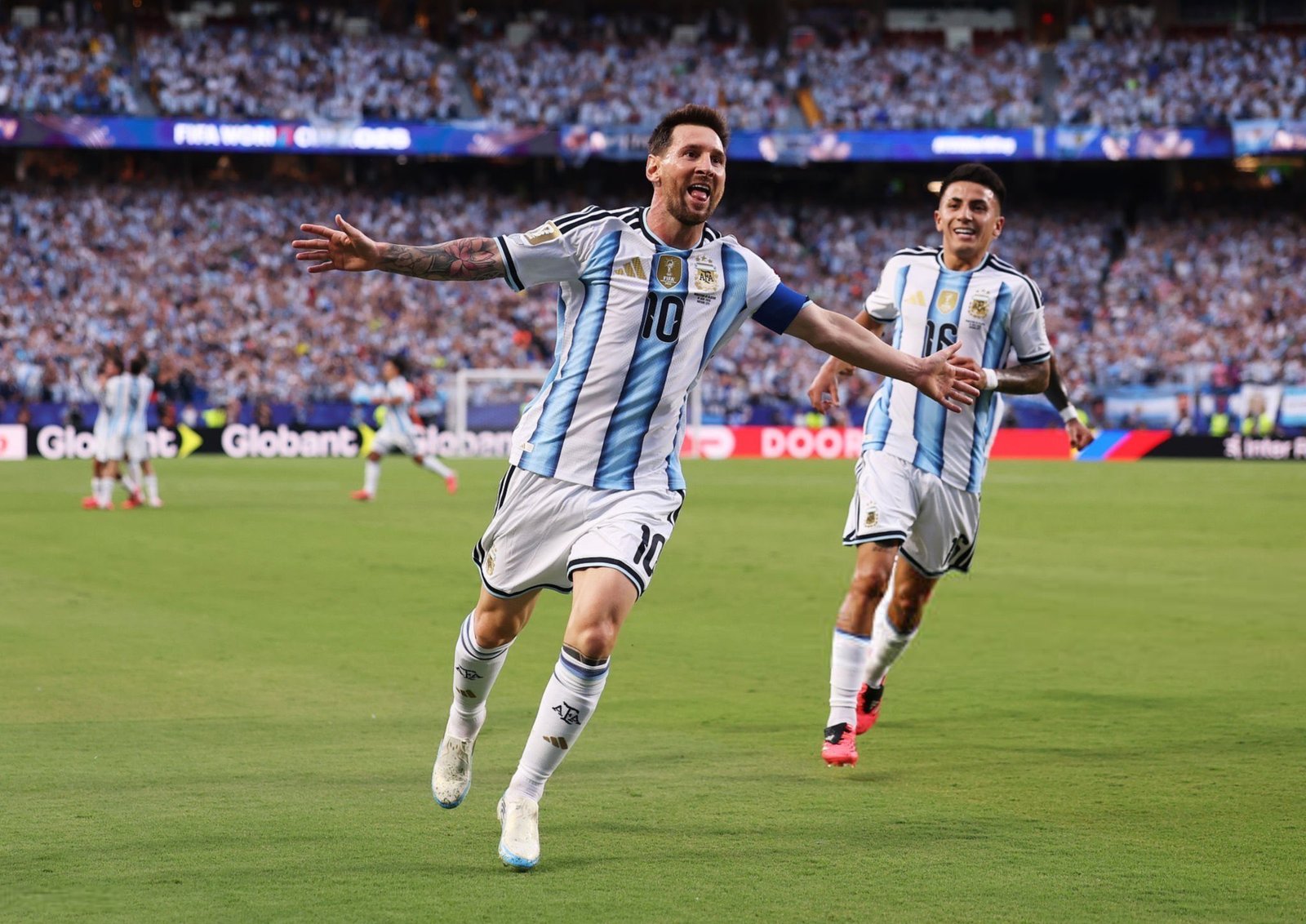 Gol-Gol Messi Antar Argentina Menang 3-0 atas Aljazair di Kansas City Gol-Gol Messi Antar Argentina Menang 3-0 atas Aljazair di Kansas City