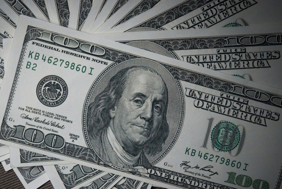 Harga Dolar AS Hari Ini 10 Juni 2026, Rupiah Masih Tertekan di Kisaran Rp17.905–Rp18.231 harga dolar as