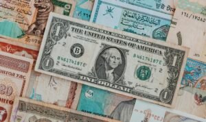 Harga Dolar AS Hari Ini 9 Juni 2026 Tembus Rp18.200, Simak Kurs di Sejumlah Bank harga dolar AS