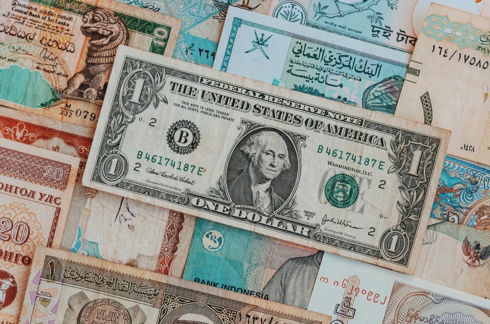 Harga Dolar AS Hari Ini 9 Juni 2026 Tembus Rp18.200, Simak Kurs di Sejumlah Bank harga dolar AS