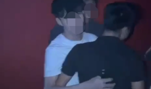 Video Dugaan Pesta Sesama Jenis di Tempat Hiburan Malam di Karawang Viral, Satpol PP Panggil Pengelola Video Dugaan Pesta Sesama Jenis di Tempat Hiburan Malam di Karawang Viral, Satpol PP Panggil Pengelola