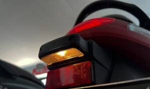 Ketahui Fungsi Lampu Penerang Plat Nomor Belakang Sepeda Motor Ketahui Fungsi Lampu Penerang Plat Nomor Belakang Sepeda Motor