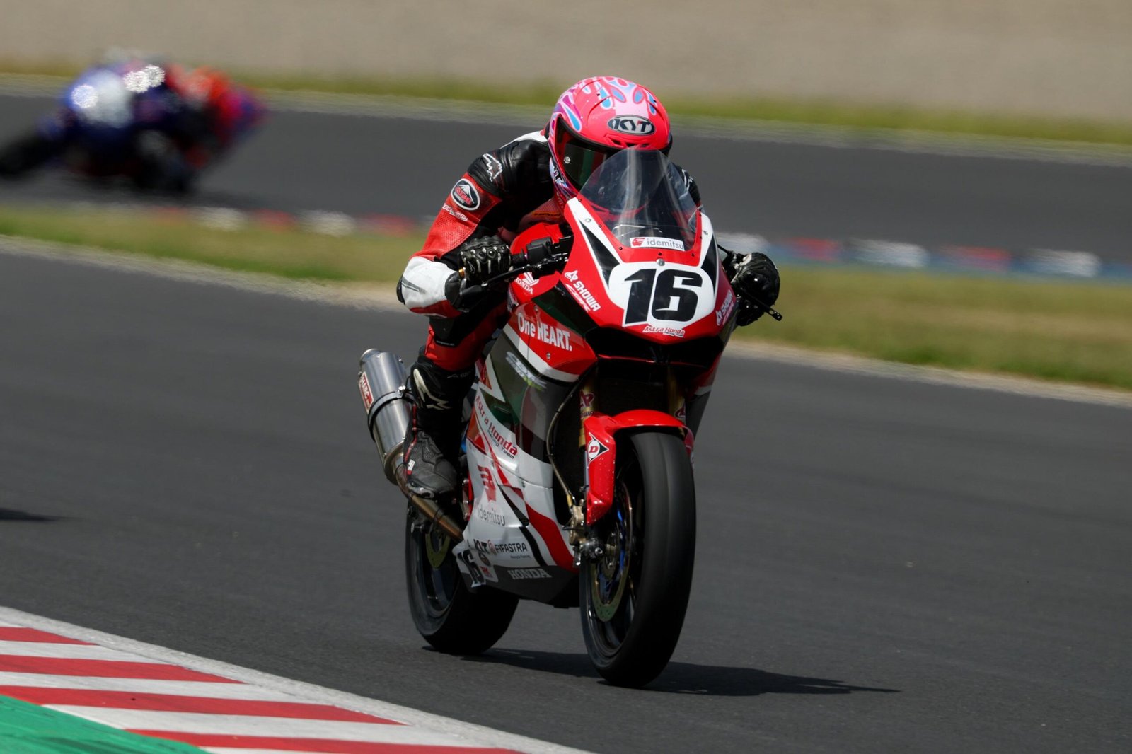 CBR Series Melesat Kencang, AHRT Borong Tiga Podium ARRC Motegi