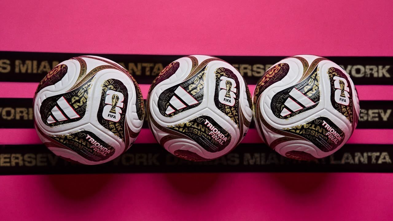 Bertabur Emas dan Teknologi Canggih, Adidas Resmi Luncurkan "Trionda Final" untuk Fase Pamungkas Piala Dunia 2026 Bertabur Emas dan Teknologi Canggih, Adidas Resmi Luncurkan "Trionda Final" untuk Fase Pamungkas Piala Dunia 2026
