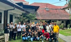 PLN Icon Plus SBU Regional Jawa Barat Perkuat Sinergi Pemangku Kepentingan untuk Penataan Lingkungan yang Lebih Tertib dan Estetik PLN Icon Plus SBU Regional Jawa Barat Perkuat Sinergi Pemangku Kepentingan untuk Penataan Lingkungan yang Lebih Tertib dan Estetik