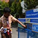 Yili Indonesia Ajak Generasi Muda Bandung Peduli Lingkungan Melalui Edukasi Daur Ulang Sampah Plastik