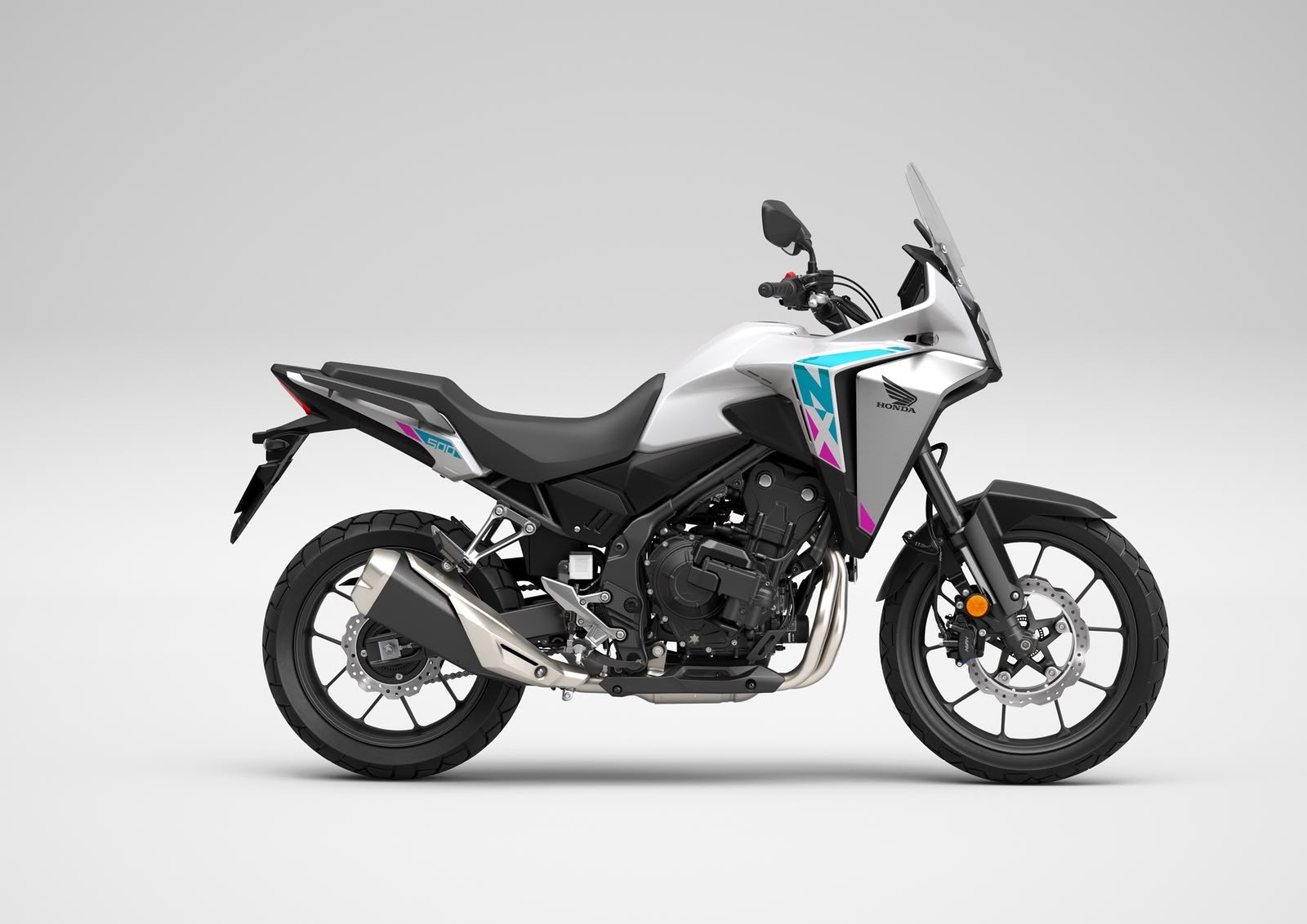 WhatsApp Image 2026-07-29 at 13.41.31 (1) Era Baru Big Bike Petualang Dimulai, New NX500 Perdana Meluncur di Indonesia