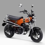 Honda ST125 Dax